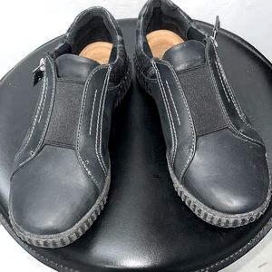 CLARKS - CAROLINE COVE -
BLACK SIZE 81/2 W